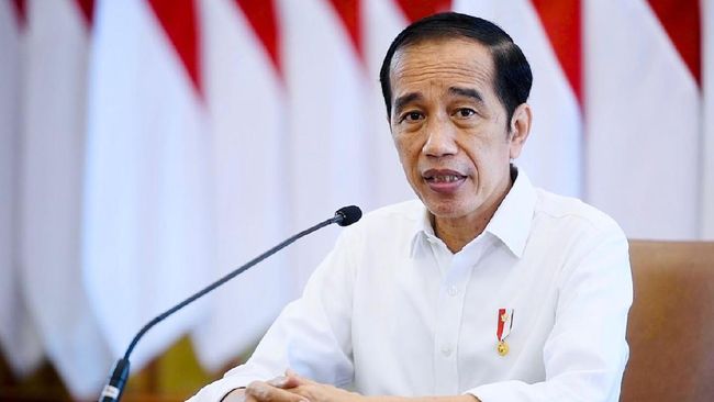 Jokowi Diminta Turun Tangan Terkait Bisnis PCR Luhur dan Erick Thohir